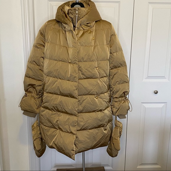Zara Jackets & Blazers - Zara Puffer Down Coat Tan/Gold with mittens XS